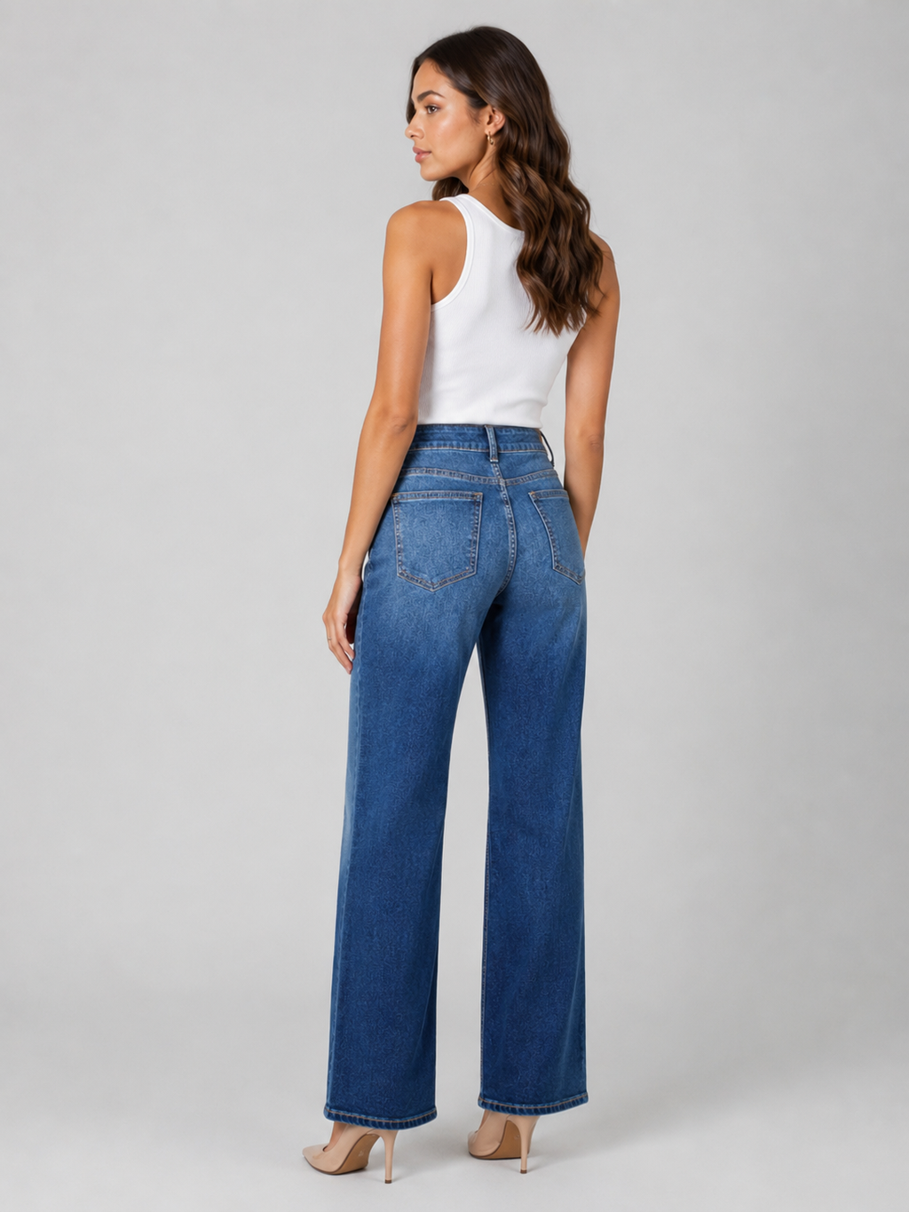 BS699